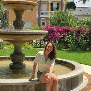 Meet your Posher, Kenzie